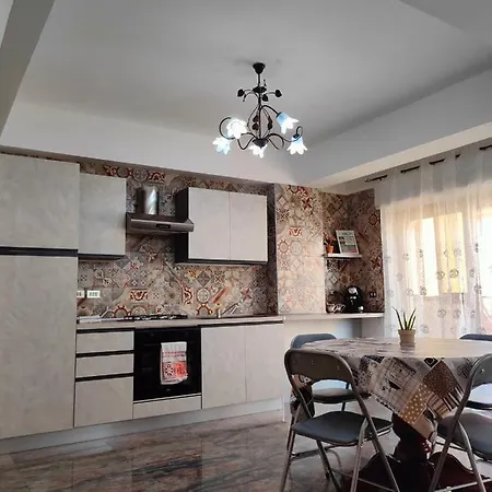 Casa Vacanze A Due Passi Dal Mare Lägenhet *