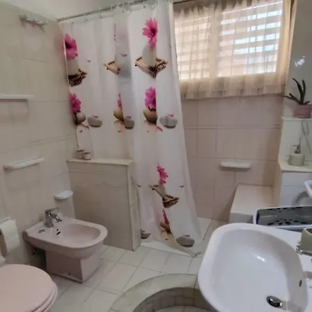 Casa Vacanze A Due Passi Dal Mare * Furci Siculo